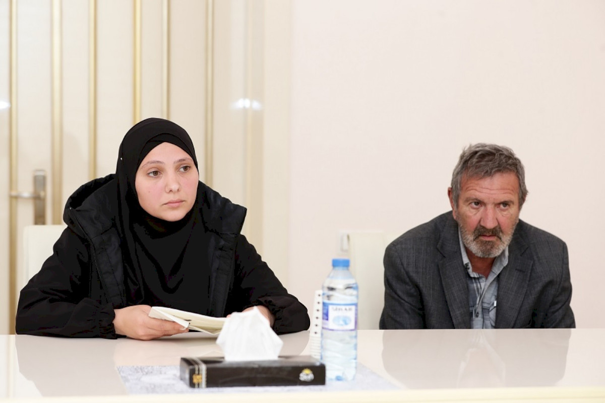 Sahil Babayev Kürdəmirdə vətəndaşları qəbul edib - FOTO