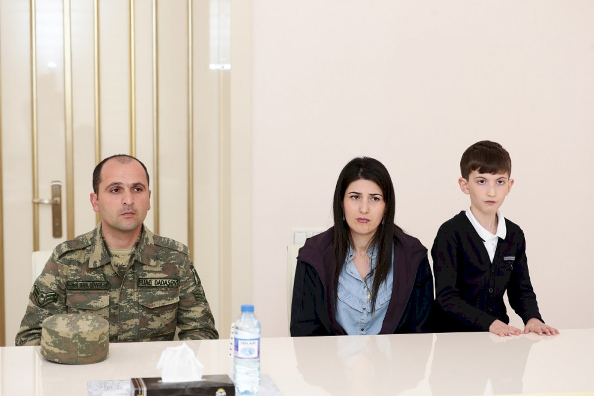 Sahil Babayev Kürdəmirdə vətəndaşları qəbul edib - FOTO