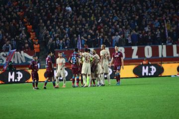 “Qalatasaray” "Trabzonspor"la matçda məğlubiyyətdən qaçıb - FOTOSESSİYA