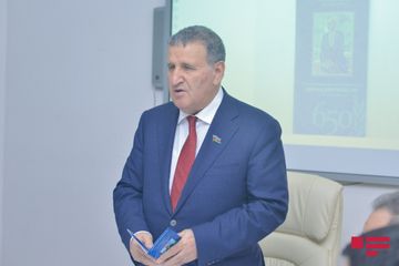 "İncəsənətdə Nəsimi obrazı" mövzusunda beynəlxalq elmi konfrans keçirilib