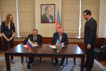 XİN Elmar Məmmədyarovla Sergey Lavrovun görüşü barədə məlumat yayıb - FOTO - YENİLƏNİB