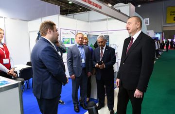 Azərbaycan Prezidenti “Bakutel-2019” sərgisi ilə tanış olub - YENİLƏNİB