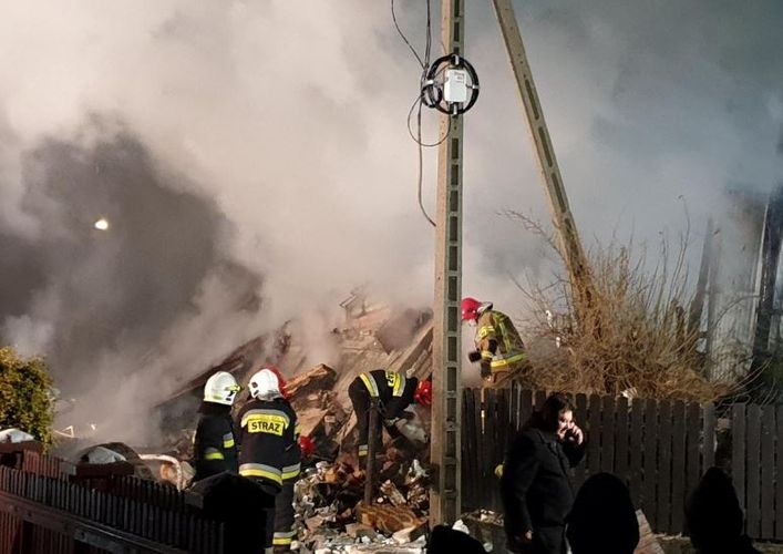 4 bodies found, 4 people missing in gas blast in Poland - UPDATED