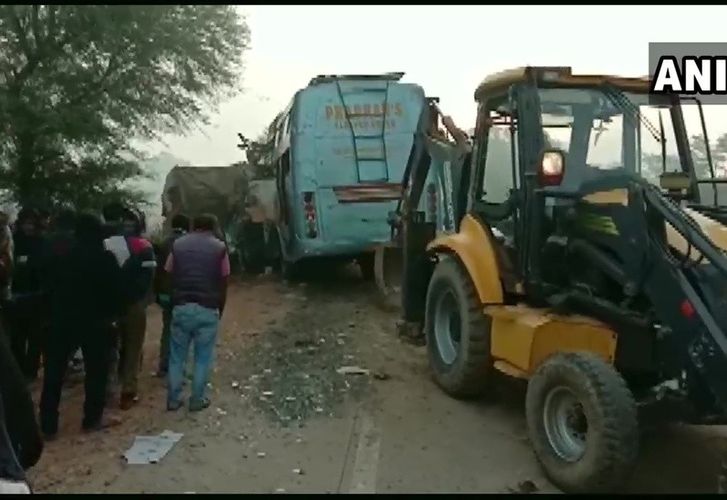 9 killed after bus hits stationary goods truck in India