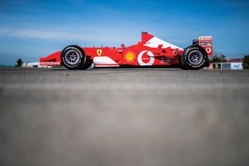 Mixael Şumaxerin “Ferrari”si 6,6 milyon dollara satılıb