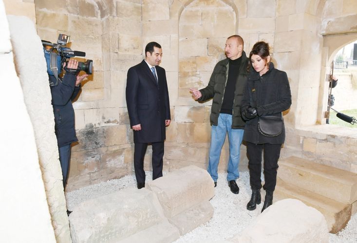 President Ilham Aliyev and first lady Mehriban Aliyeva viewed landscaping work carried out around Shahkhandan tomb in Shamakhi