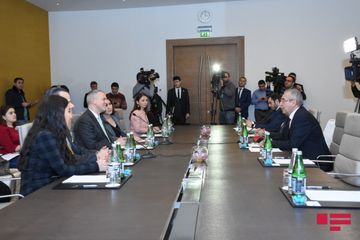 Azərbaycan Turizm Bürosuna akkreditasiya attestatının təqdim edilmə mərasimi keçirilib
