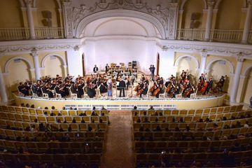 Türkiyədə yaşayan azərbaycanlı dirijorun rəhbərliyi ilə Azərbaycan Dövlət Simfonik Orkestrinin konserti olub