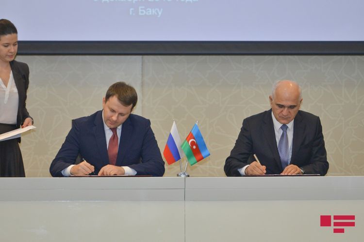 Three documents on economic cooperation signed between Azerbaijan and Russia - PHOTO