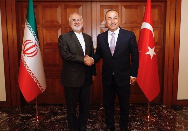 Iran, Turkey discuss regional, int