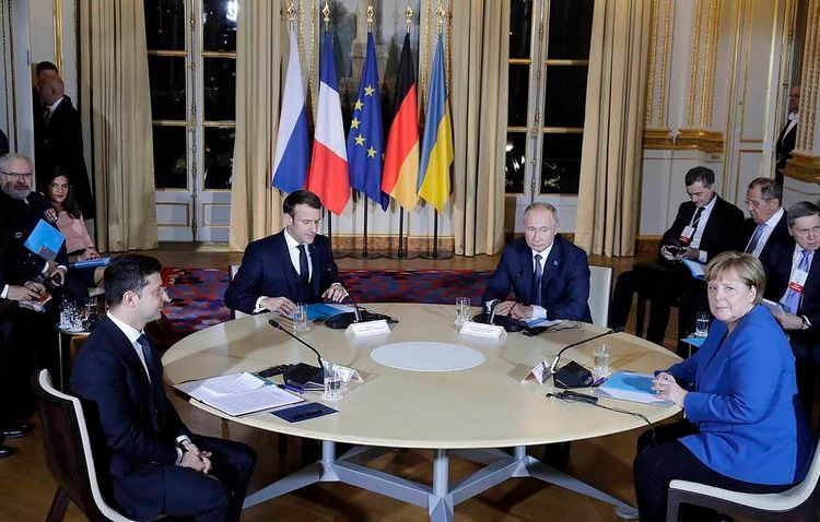 Kremlin spokesman: Normandy Four leaders discussing draft of joint document