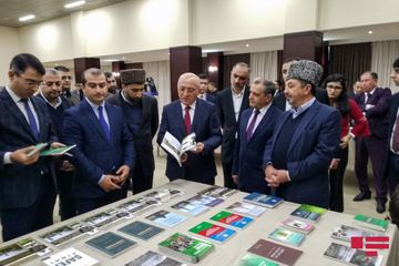 Bakıda dini maarifləndirmədə dini ədəbiyyatın roluna həsr olunmuş konfrans keçirilib 