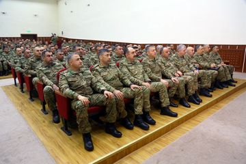 Azərbaycan Ordusunun komandir heyətinin toplanışı keçirilir