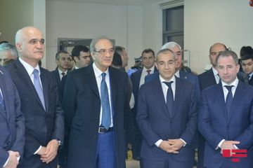 Bakıda tibbi preparatların istehsalı müəssisəsi açılıb