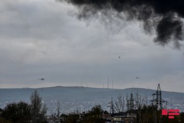 "EuroHome”da yanğının söndürülməsinə təyyarə və 3 helikopter cəlb olunub - YENİLƏNİB-4 - FOTOSESSİYA - VİDEO
