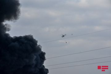 "EuroHome”da yanğının söndürülməsinə təyyarə və 3 helikopter cəlb olunub - YENİLƏNİB-4 - FOTOSESSİYA - VİDEO