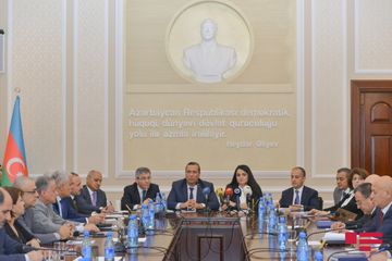 “İnsan hüquqlarının qorunması media müstəvisində” mövzusunda tədbir keçirilib