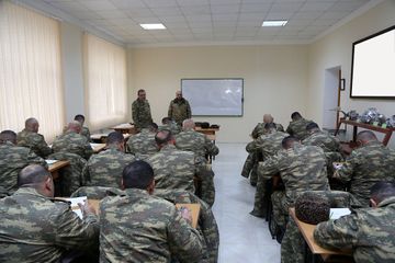 Azərbaycan Ordusunun komandir heyətinin toplanışı keçirilib