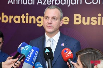 Azərbaycan Konqreslər Bürosu “Səfirlər proqramı”nı ictimaiyyətə təqdim edib - FOTOSESSİYA