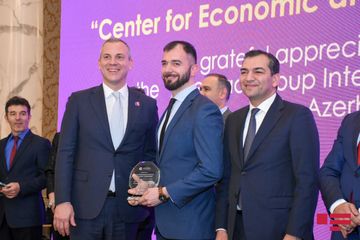 Azərbaycan Konqreslər Bürosu “Səfirlər proqramı”nı ictimaiyyətə təqdim edib - FOTOSESSİYA