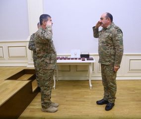 Zakir Həsənov qoşunların döyüş qabiliyyətinin artırılması məqsədilə tapşırıqlarını verib