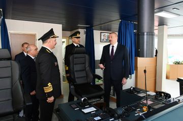 Prezident İlham Əliyev Bakı gəmiqayırma zavodunda inşa olunmuş ilk tankerin istismara verilməsi mərasimində iştirak edib  - YENİLƏNİB