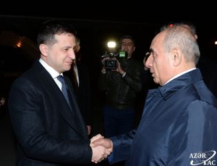 Ukrayna Prezidenti Vladimir Zelenski Azərbaycana rəsmi səfərə gəlib