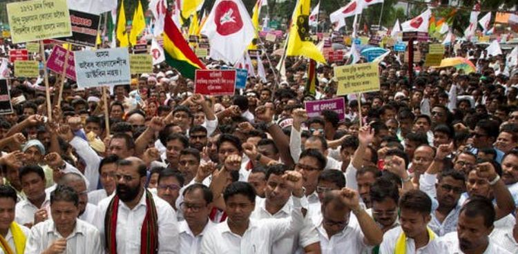 Студенческие протесты в Индии охватили более 35 вузов