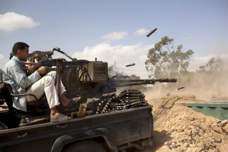 Ливийская армия вышла к южным кварталам Триполи