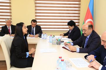 Əbülfəs Qarayev Saatlıda vətəndaşları qəbul edib