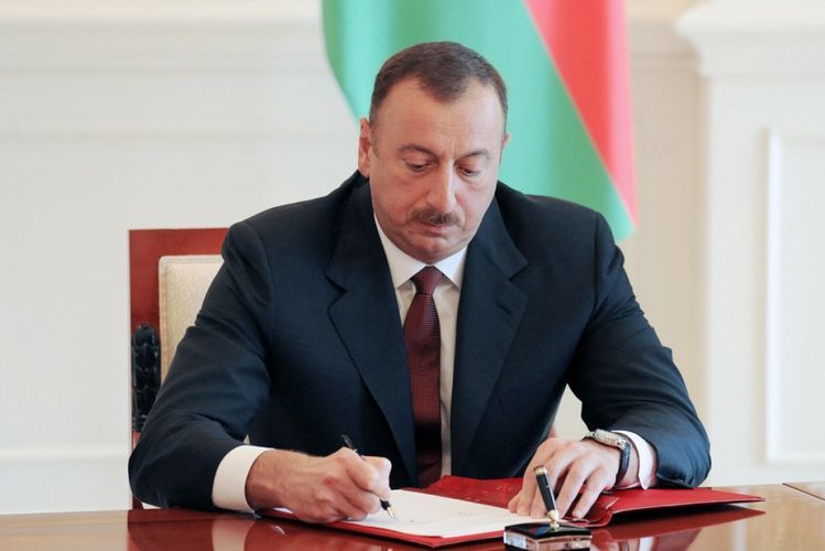 President Ilham Aliyev awarded Vagif Farzaliyev with Order of “Honor”