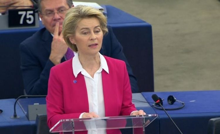 Avropa Komissiyasının prezidenti: "Brexit" Aİ-dən daha çöx Böyük Britaniyaya zərər vuracaq"