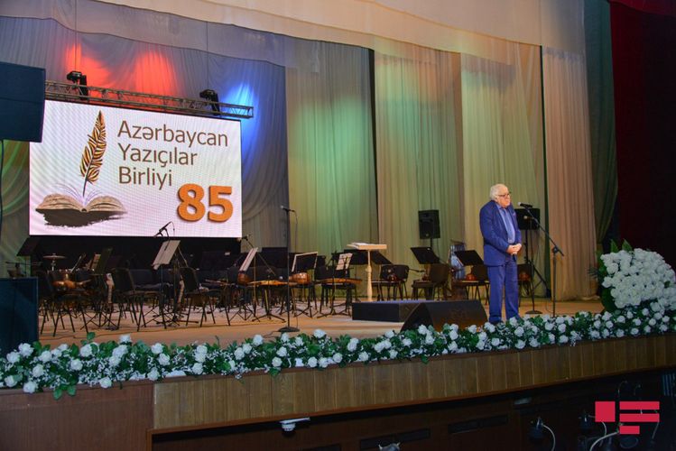 Azərbaycan Yazıçılar Birliyinin 85 illiyi qeyd edilib - FOTOSESSİYA
