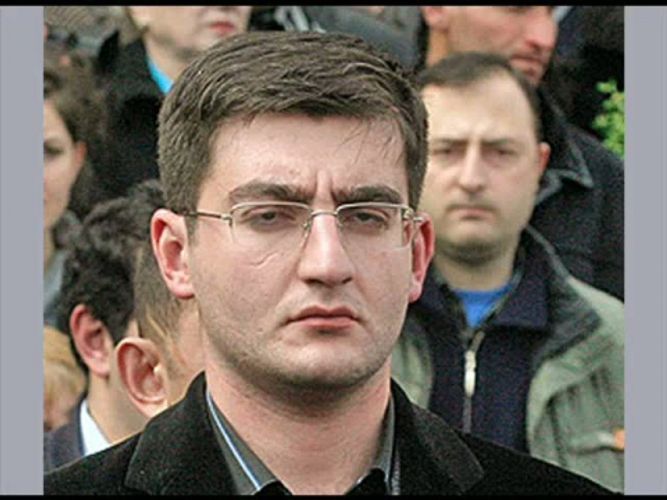 Gürcüstanın keçmiş prezidenti Gamsaxurdiyanın oğlu bıçaqlanıb