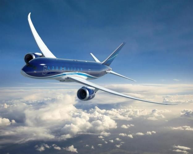 Пассажироперевозки авиатранспортом в Азербайджане выросли на 12% 
