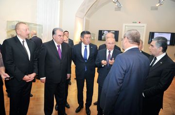 Prezident İlham Əliyev Sankt-Peterburqda MDB dövlət başçılarının qeyri-rəsmi görüşündə iştirak edib - YENİLƏNİB