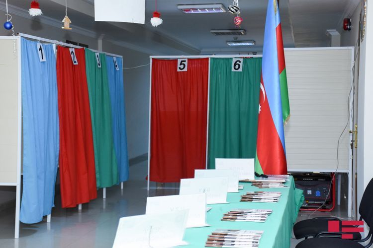В Азербайджане завершилась предвыборная агитация в связи с муниципальными выборами
