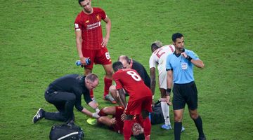 “Liverpul” ilk dəfə dünya çempionu olub - FOTOSESSİYA - VİDEO