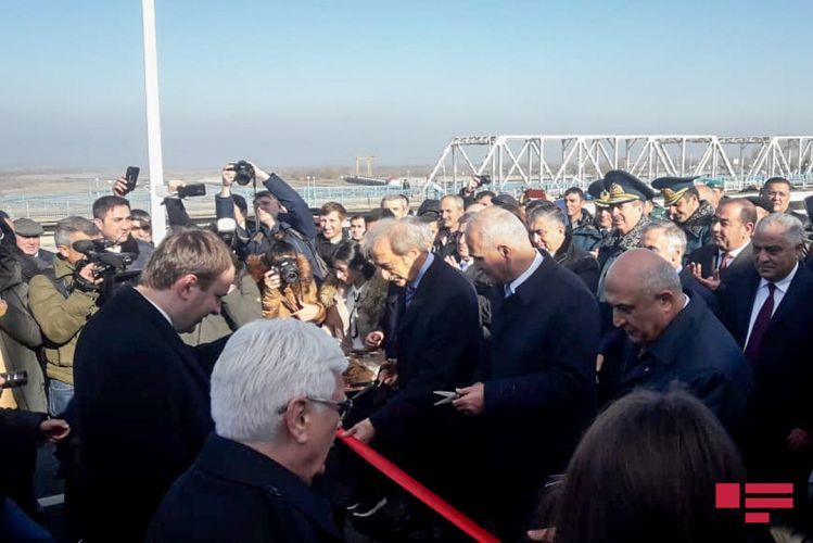 Состоялось открытие моста на границе Азербайджана с Россией