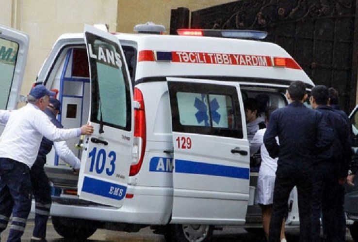 60-летний мужчина скончался в автобусе в Баку