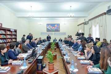 İmadəddin Nəsimiyə həsr olunan nəşrlərin təqdimatı keçirilib