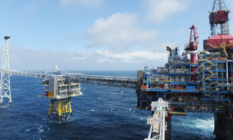SOCAR to drill new production well in “Umid” field