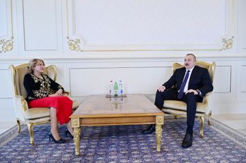 Azərbaycan Prezidenti Əlcəzairin yeni səfirinin etimadnaməsini qəbul edib - YENİLƏNİB