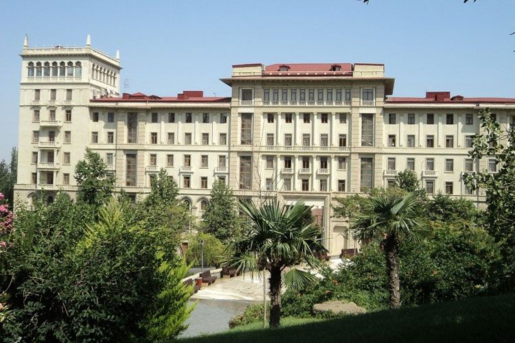 Nazirlər Kabinetinə büdcədənkənar dövlət fondlarının büdcələri haqqında qanun layihələrinə dair izahat təqdim ediləcək   