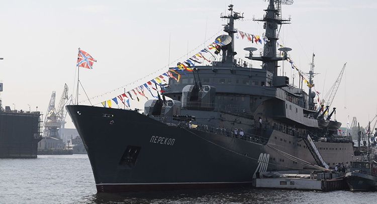 UK warship shadows Russian training vessel through English Channel