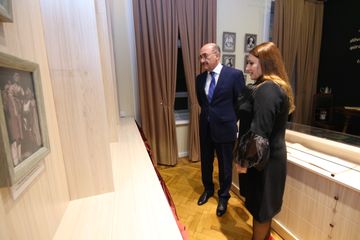 Nazir Cəlil Məmmədquluzadənin ev muzeyinin təmirdən sonrakı vəziyyəti ilə tanış olub