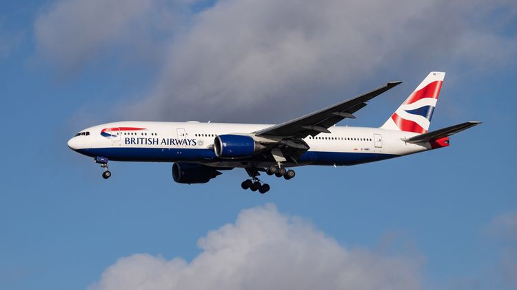 "British Airways"in təyyarəsi Bakıda məcburi eniş edib 