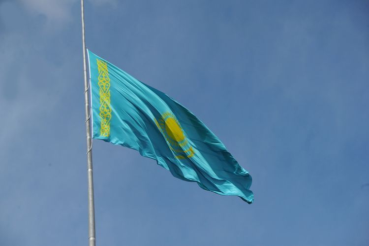 В Казахстане объявлен общенациональный траур в связи с авиакатастрофой