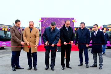 “Xaliq Faiqoğlu” Bakıya yeni gətirilmiş müasir avtobusları təqdim edib