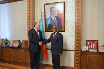 Nazir Sudan səfirini diplomatik fəaliyyətinin başa çatması münasibətilə qəbul edib